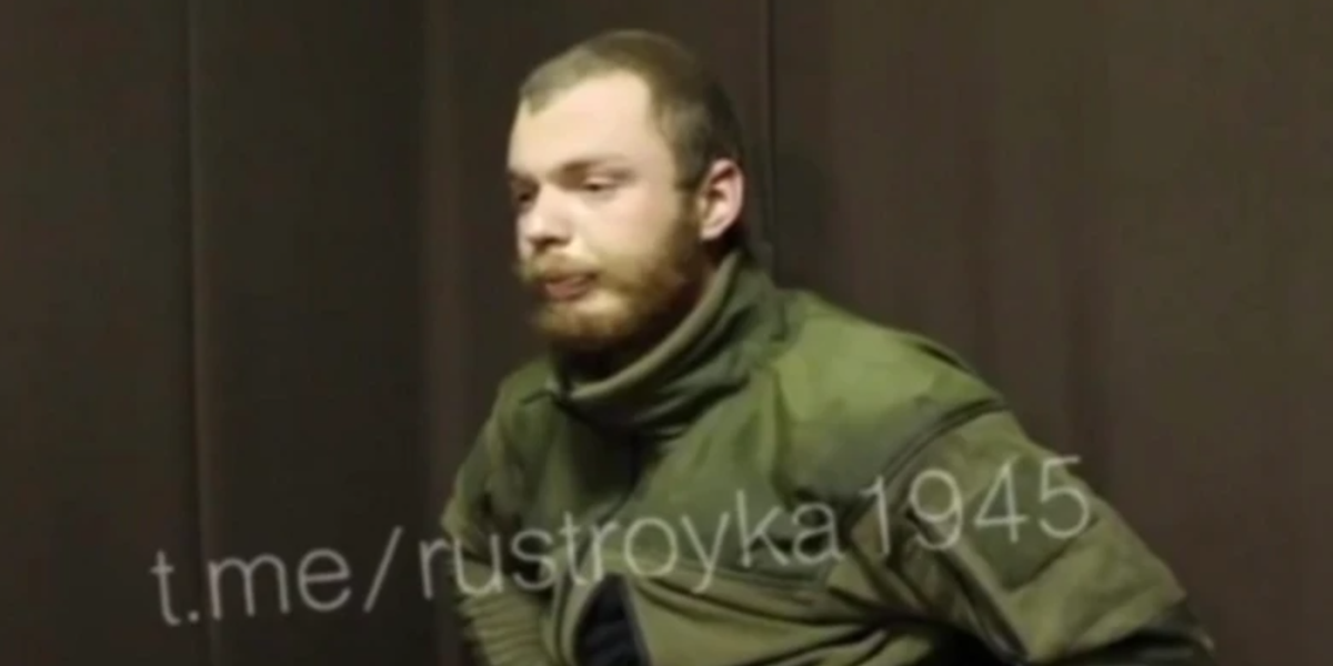 NextImg:Ex-British soldier fighting in Ukraine 'captured by Russia' as dad fears son will be tortured