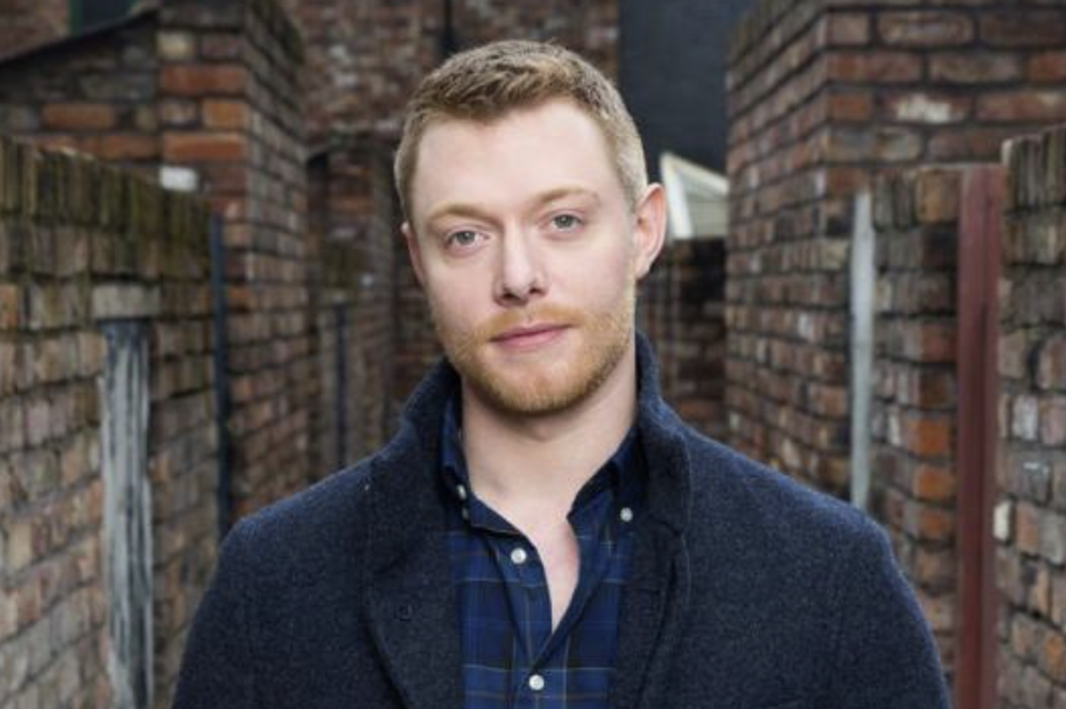 Coronation street actor Rob Mallard