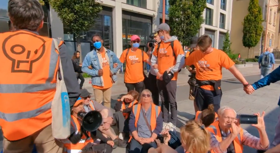 Counter-demonstrators arrived while Just Stop Oil activists were planning to march through London