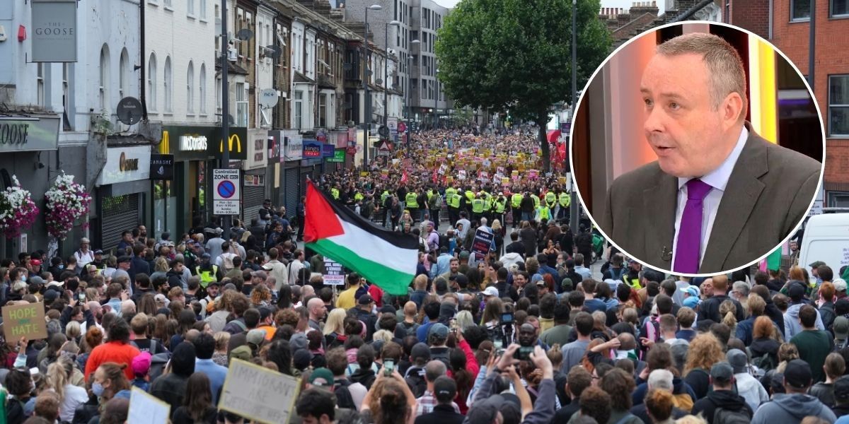 NextImg:Mark White: Mobilising communities sets a dangerous precedent and I find it troubling