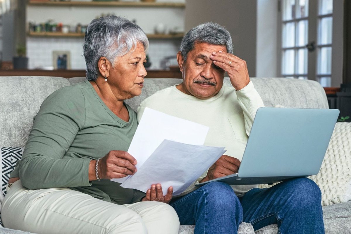 Couple at laptop