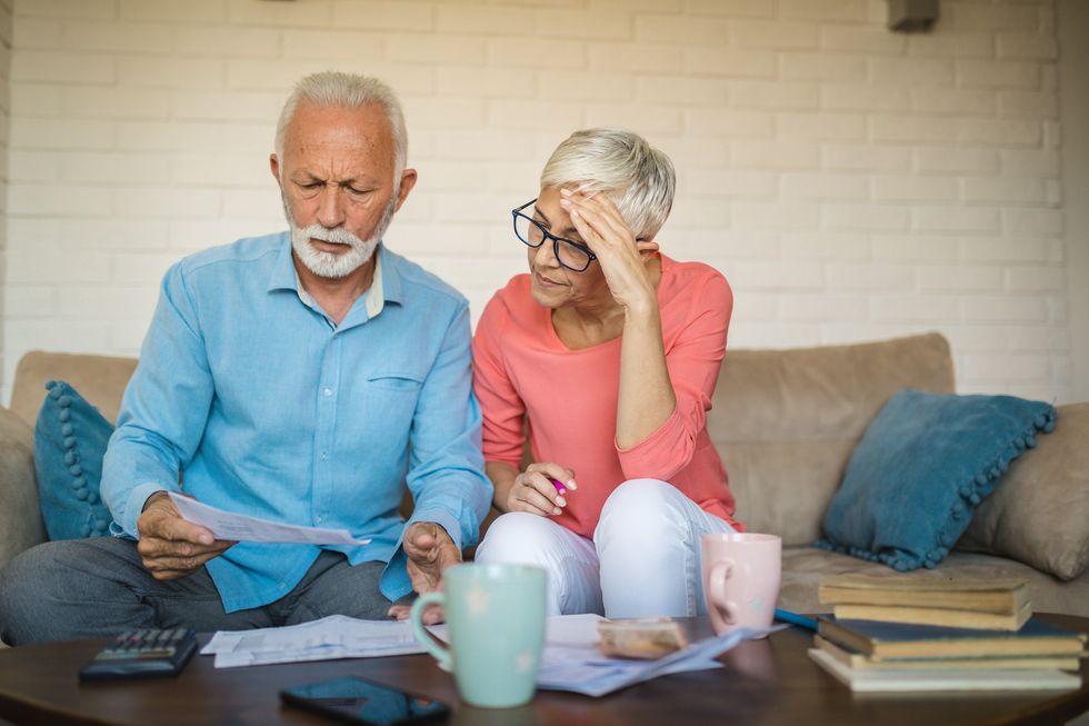 Couple confused at documents