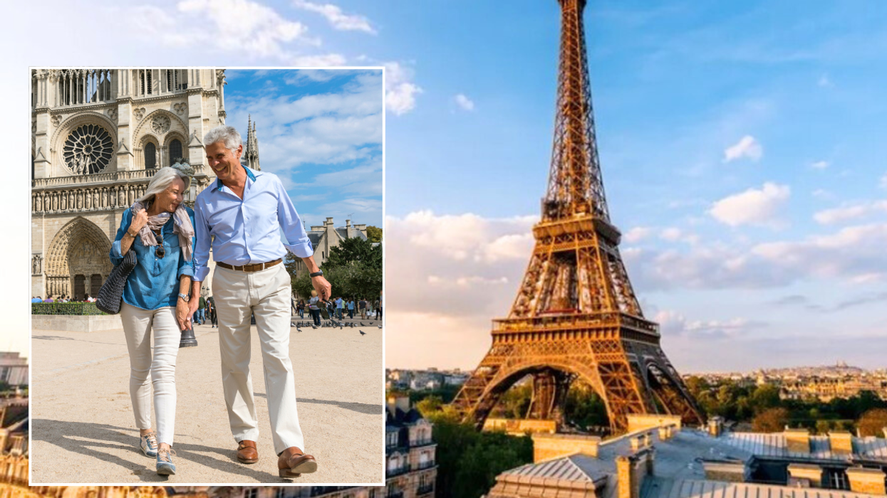 Couple in France / Eiffel Tower