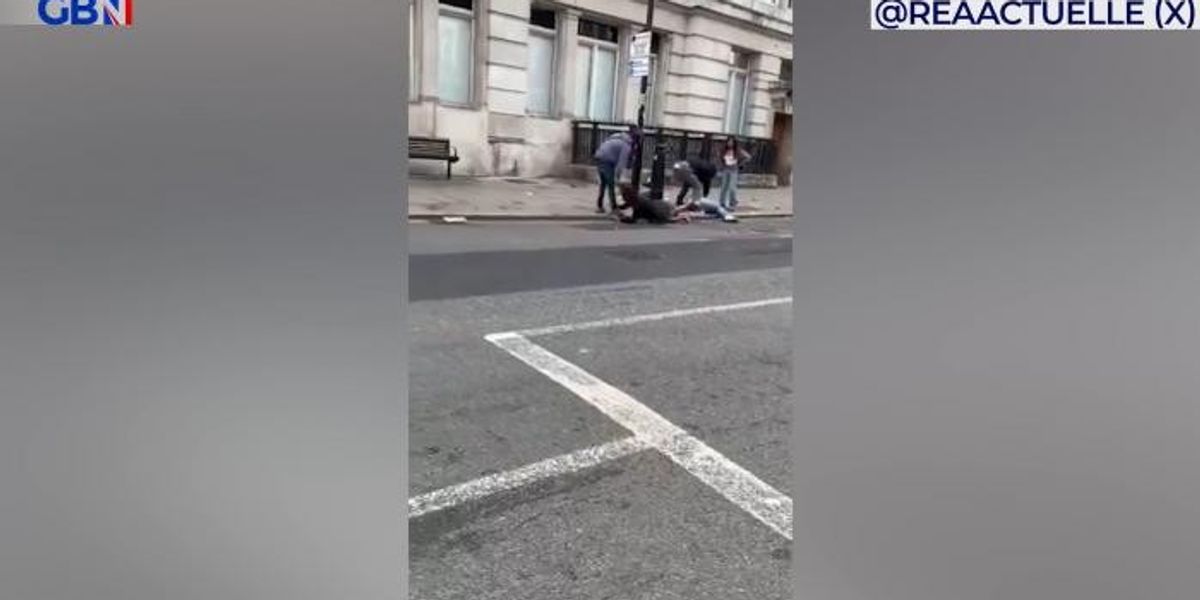 NextImg:WATCH: Shocking moment two people are mugged by thugs in broad daylight