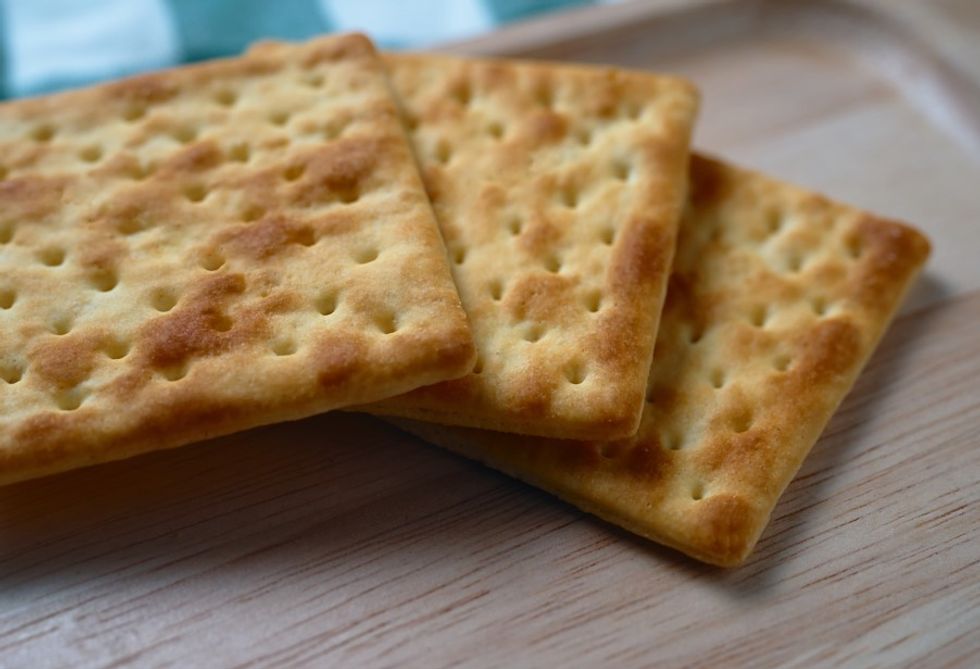 crackers and tooth pain