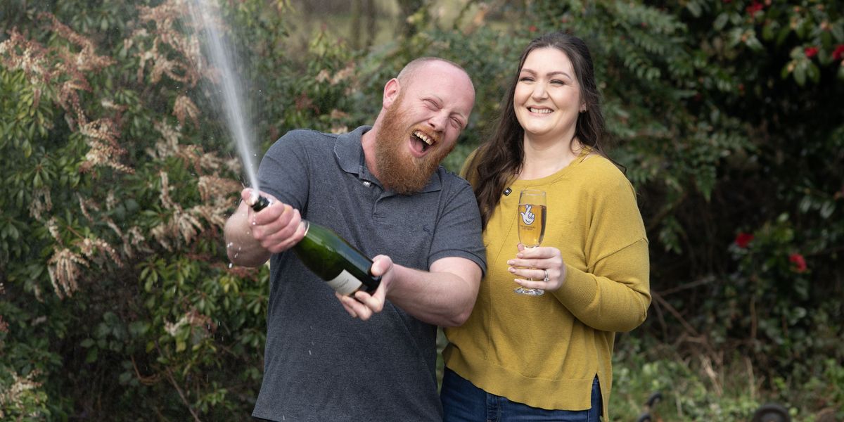 NextImg:National Lottery winner scoops £1m after impromptu burger stop - 'I came home a millionaire!'