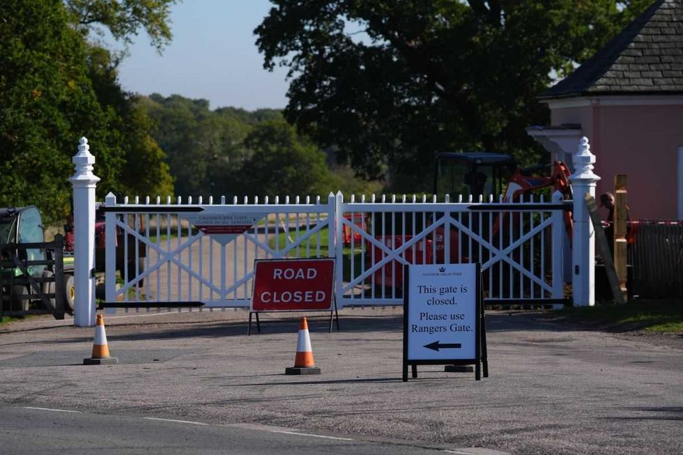 Cranborne Gate near Forest Lodge