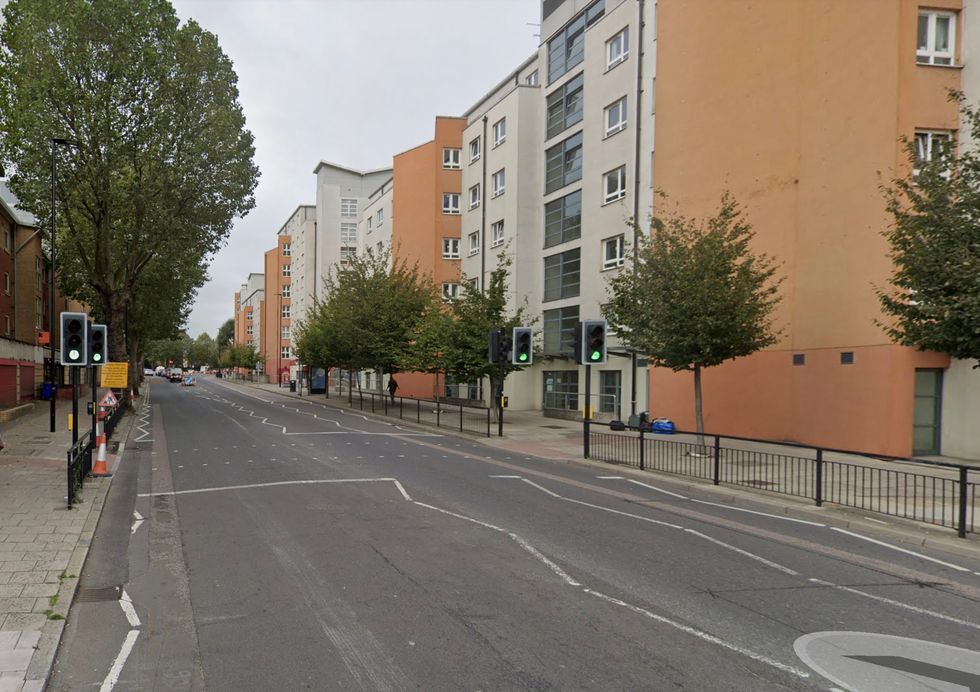 Creek Road, Greenwich