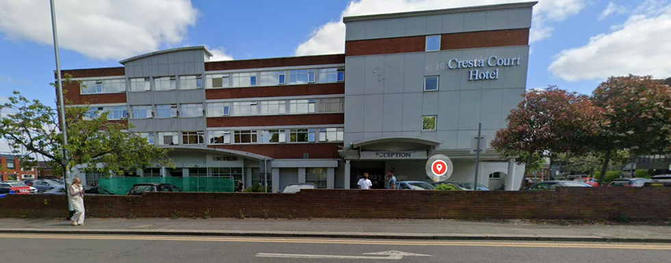 Cresta Court Hotel in Altrincham