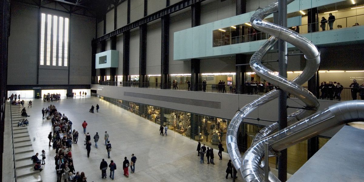 NextImg:Woke Tate Modern puts trigger warning on puppet show over 'violence and dead bodies'
