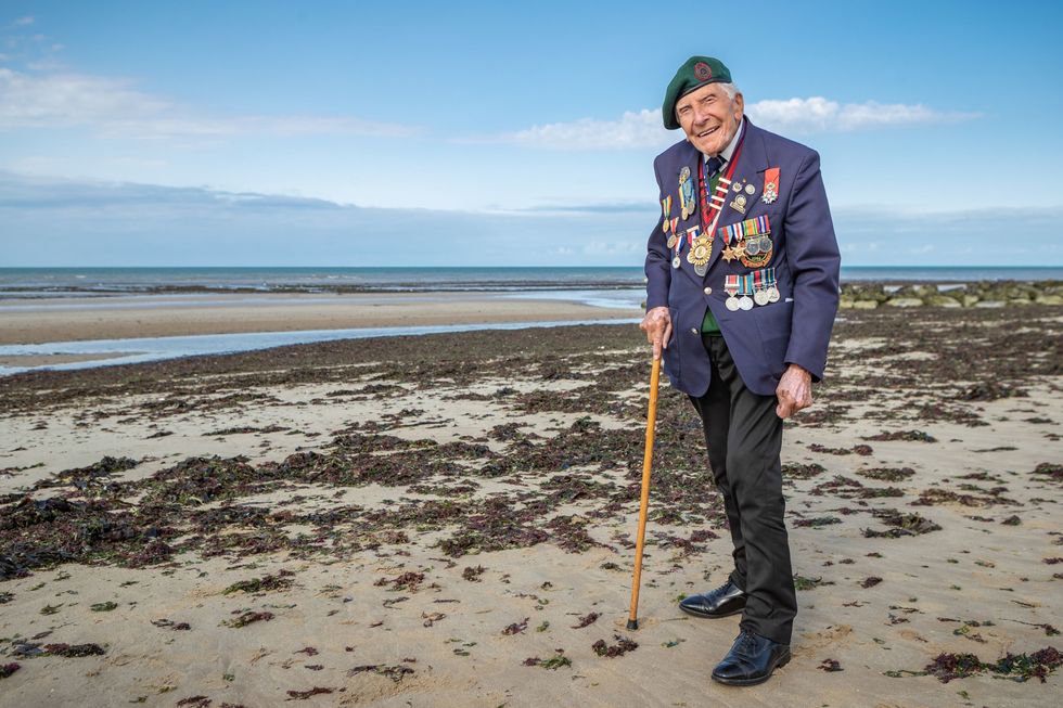 D-Day veteran Harry Billinge dies aged 96, his daughter confirms