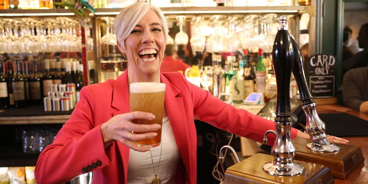 Liberal Democrats unveil £12billion plan to cut VAT for pubs and restaurants