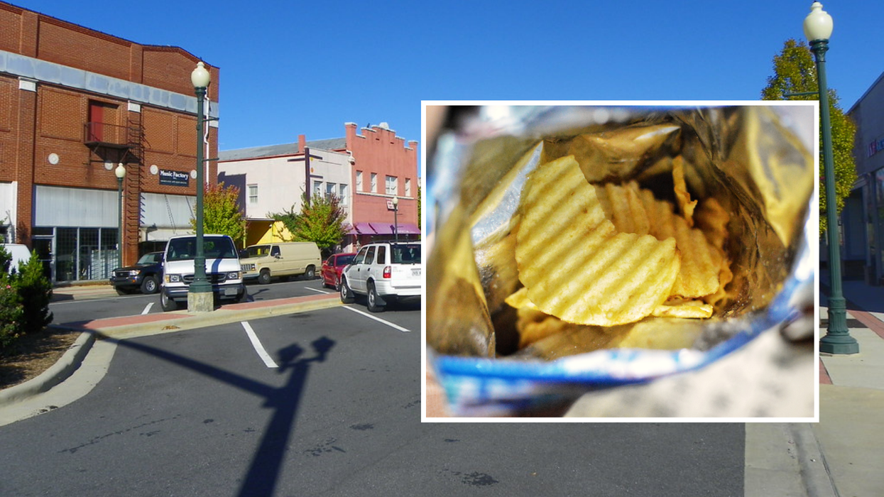 Dalton, Georgia/Packet of crisps