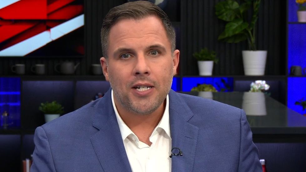 Dan Wootton slams PayPal over their decision to close the Free Speech Union account with them.