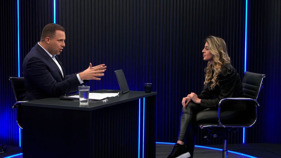 Dan Wootton speaking to Tareena Shakil