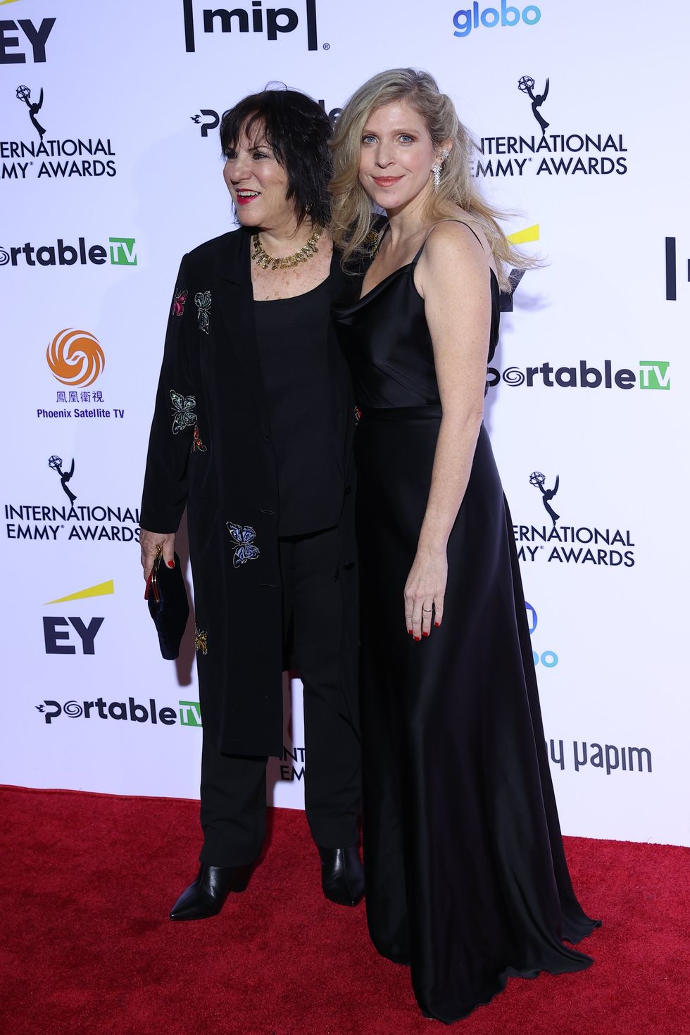 Dana Eden (right) with Shula Spiegel