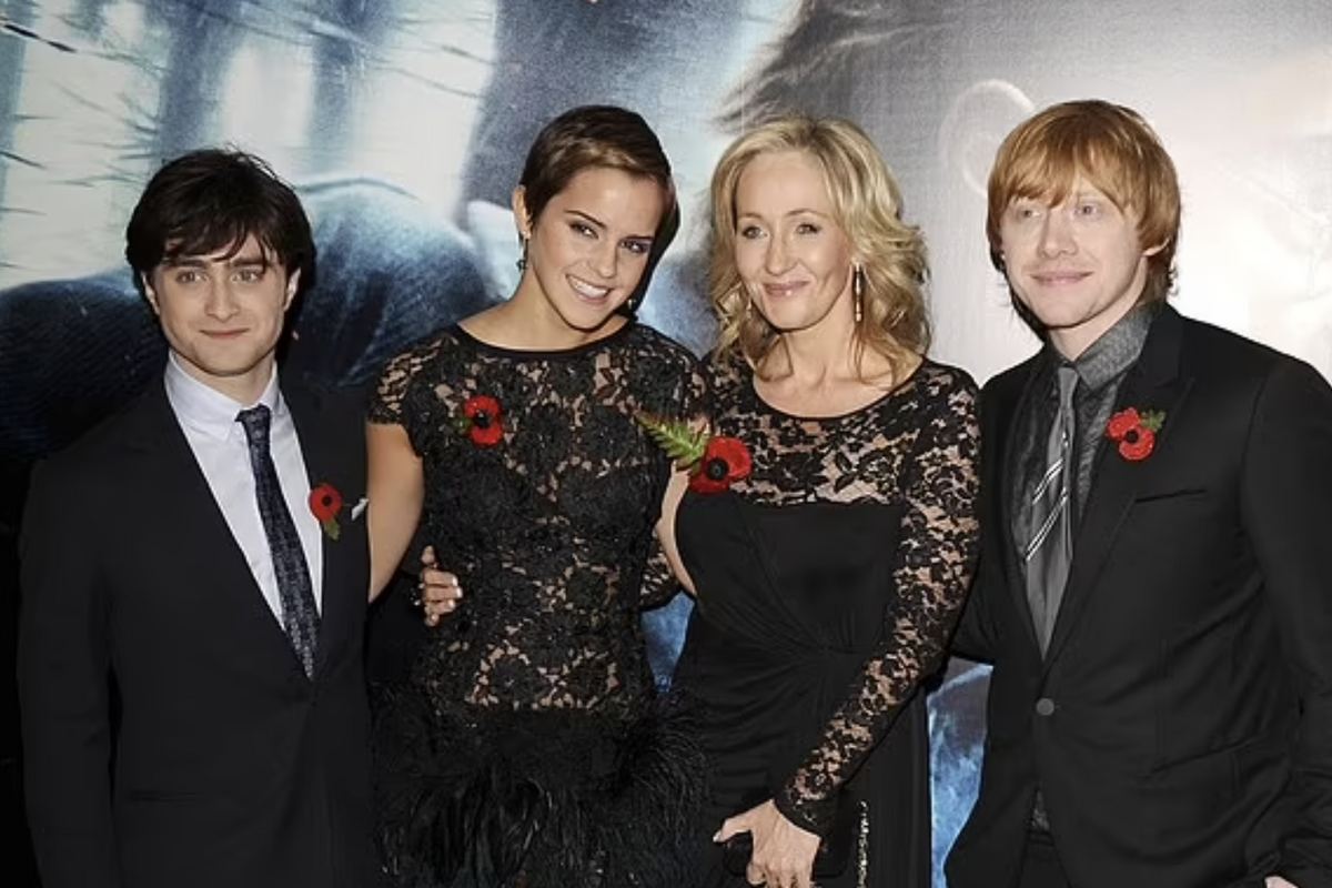 Daniel Radcliffe, Emma Watson, J.K. Rowling and Rupert Grint