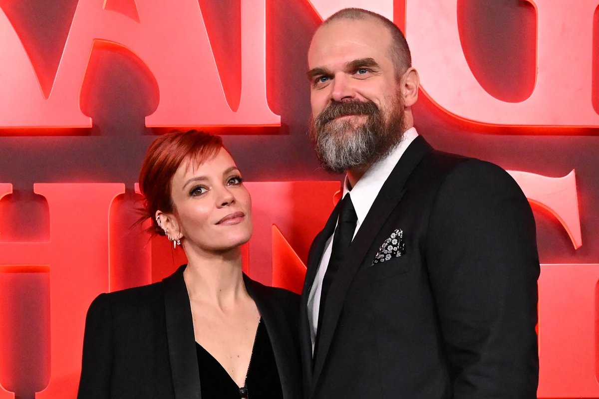 David Harbour and Lily Allen