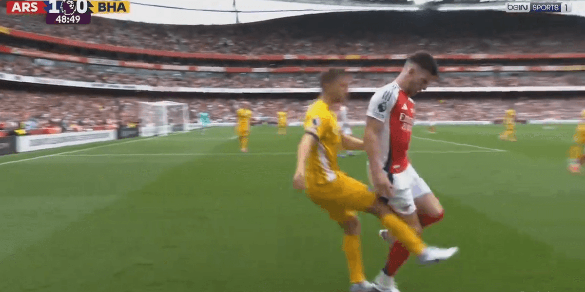 Declan Rice receives strange red card in Arsenal and Brighton clash as ...