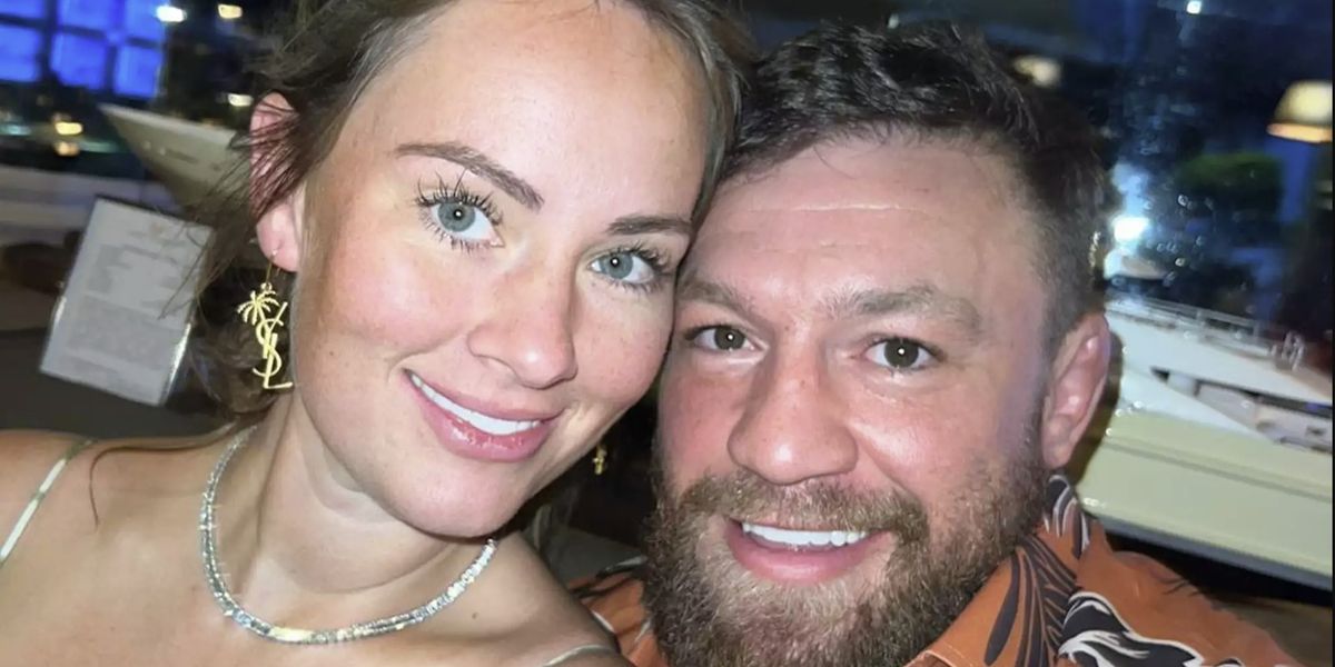 Conor McGregor set to marry long-term girlfriend Dee Devlin ‘in secret ceremony today’ Conor McGregor set to marry long-term girlfriend Dee Devlin ‘in secret ceremony today’