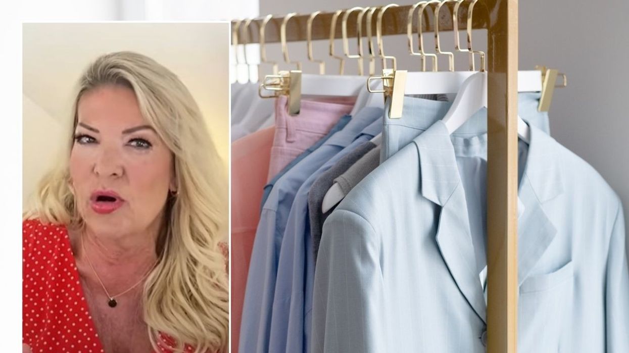 Deirdre Nicholas / Pastel clothes