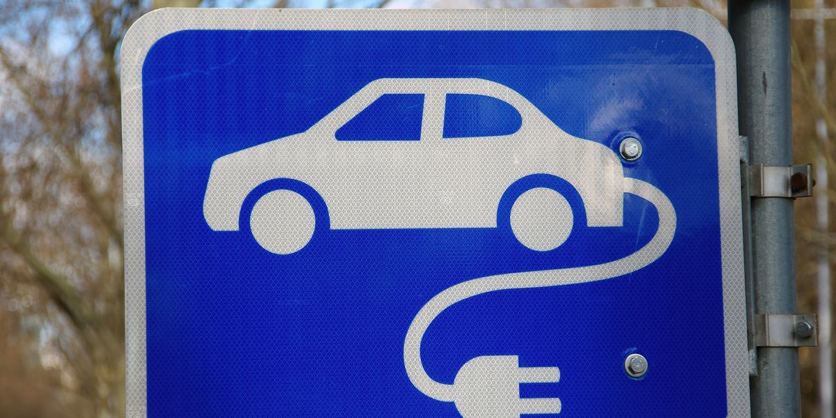 NextImg:Labour criticised over lack of electric car charging signs despite pushing for more uptake in vehicles