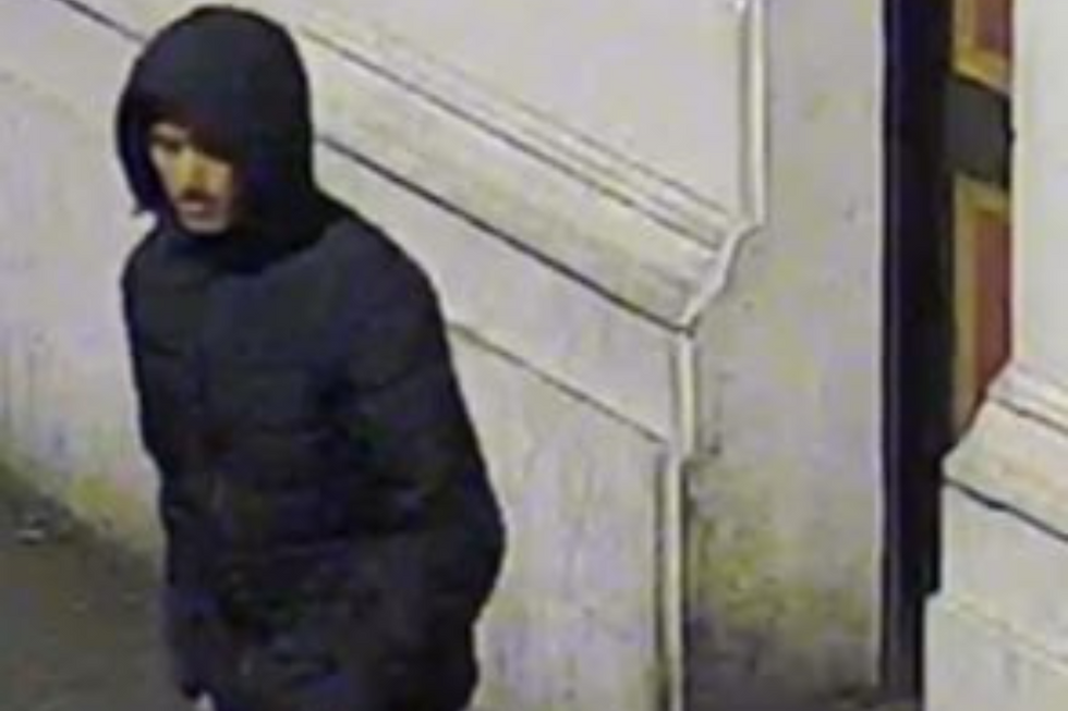 Detectives want to speak to this man \u200bwho may have vital information