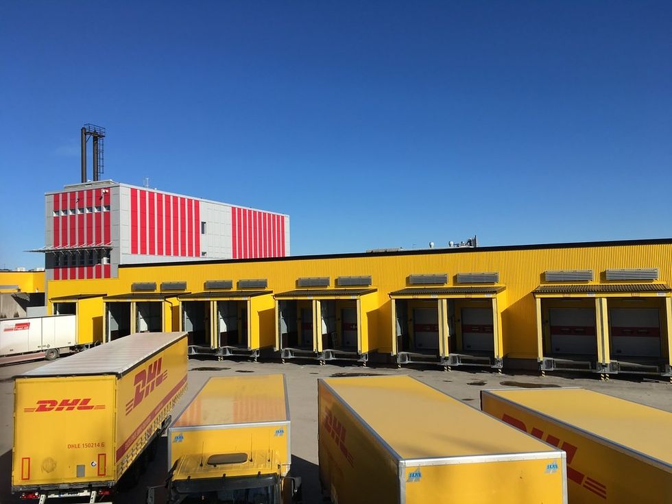 DHL depot