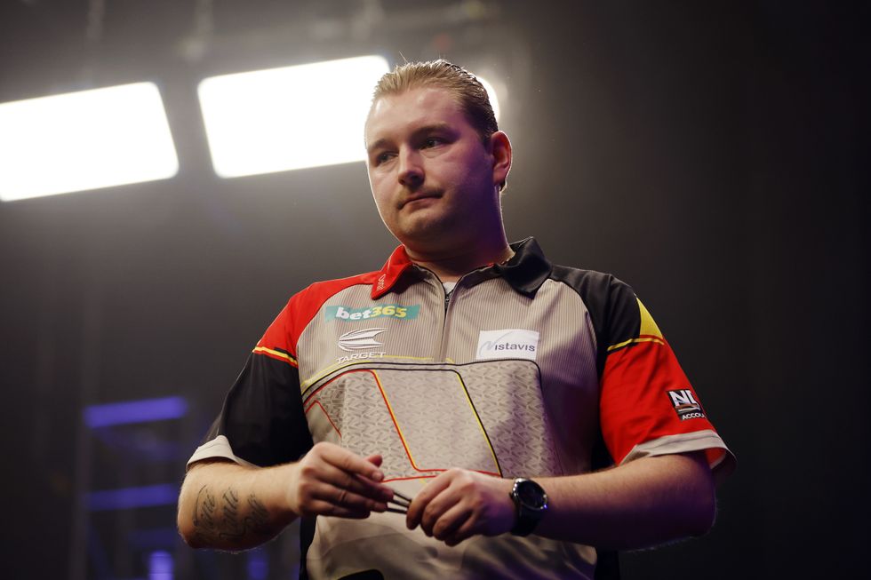 Dimitri van den Bergh filed a complaint to the PDC