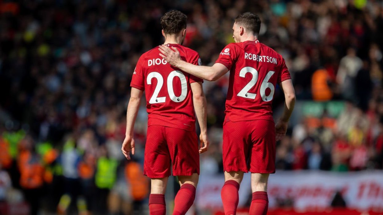 Diogo Jota, Andy Robertson
