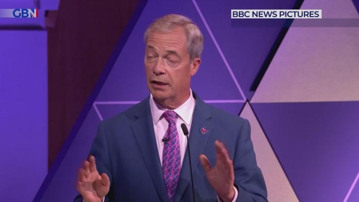 Farage tears into Sunak for 'abandoning veterans' on D-Day - 'Complete and utter disgrace!'