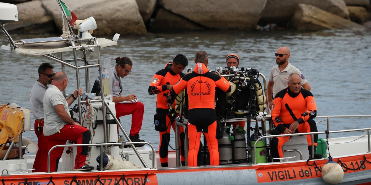 NextImg:Italy yacht rescuers pull two bodies from sunken wreckage