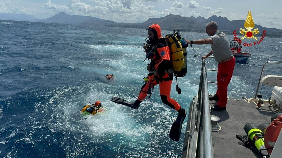 Divers