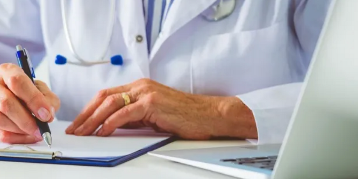 NextImg:GPs told to send patients to gym in bid to end 'sick note Britain'