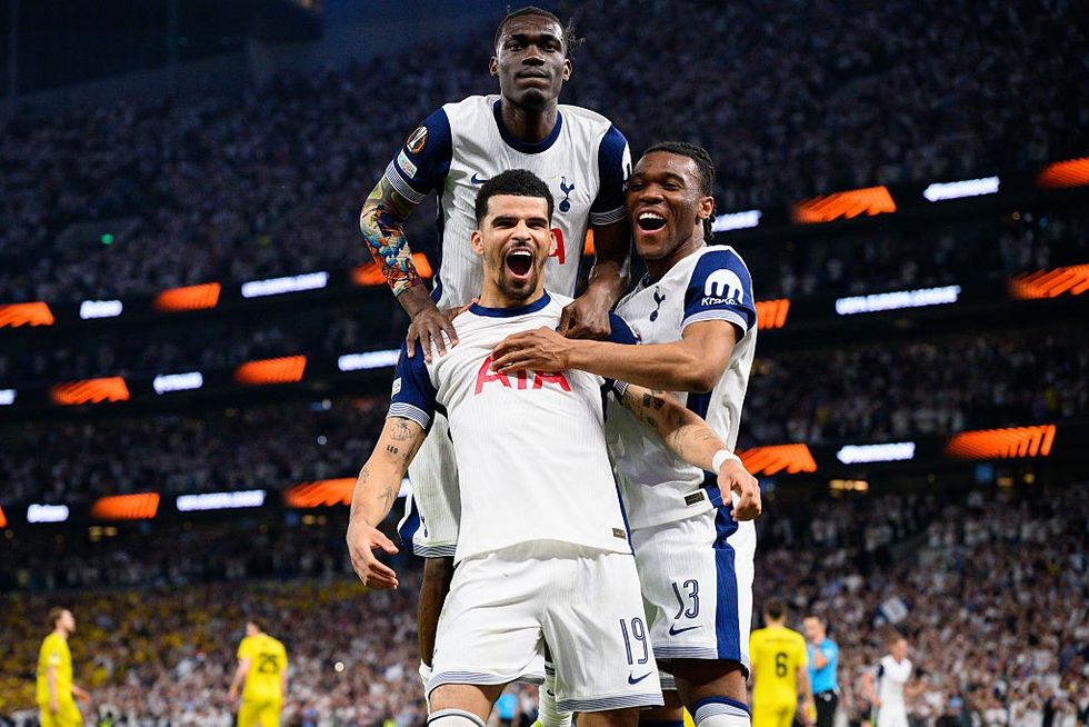 Dominic Solanke celebrates a Tottenham goal