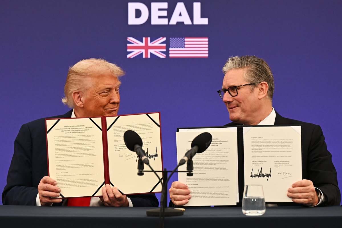 Donald Trump and Keir Starmer signing US-UK trade deal