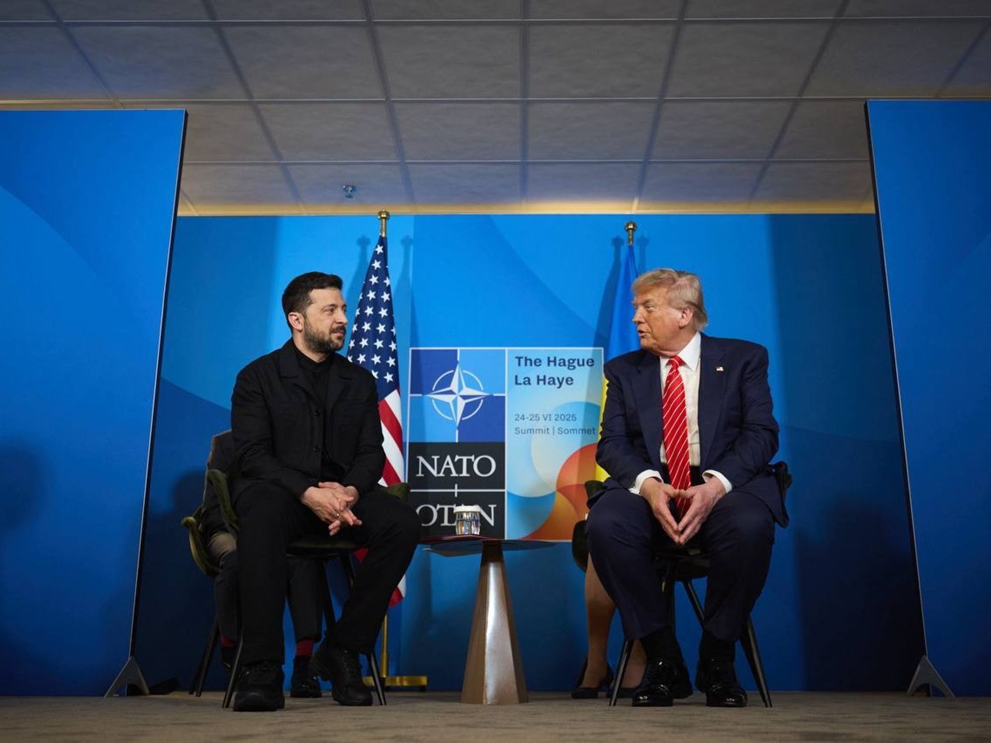 Donald Trump and Volodymyr Zelensky in The Hague