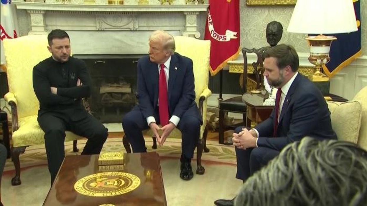 Nigel Farage reacts to explosive White House row as Zelensky flies to London for crunch European summit