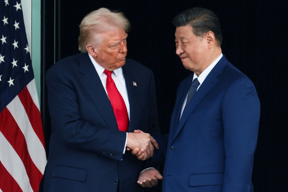 Donald Trump and Xi Jinping meet in Busan
