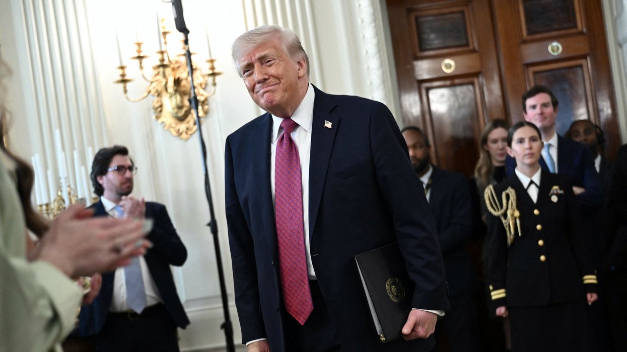 Donald Trump issues 'shoot to kill' order on Iranian boats laying mines in Strait of Hormuz