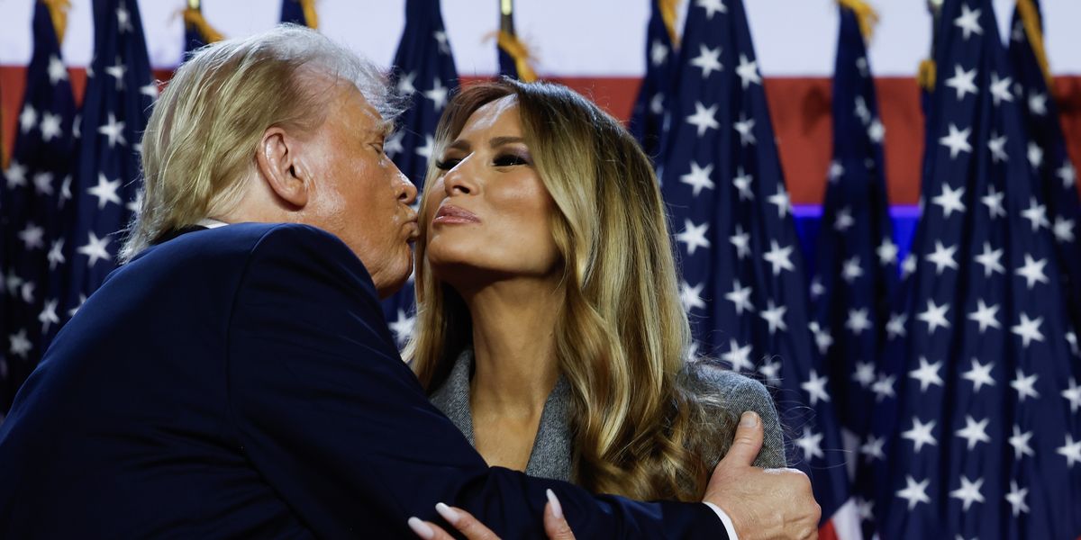 NextImg:Melania Trump to SHUN meeting with Jill Biden in White House in break from tradition