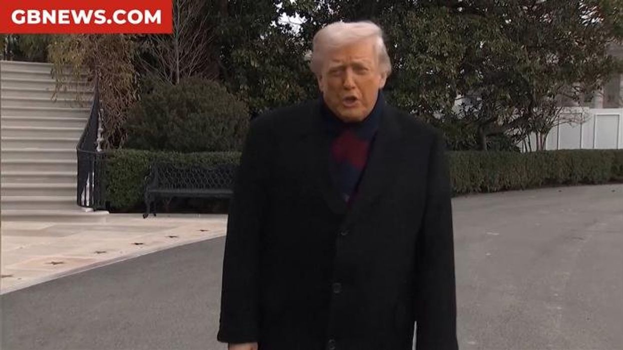 Donald Trump vows 'US will retaliate' after 3 Americans killed during Isis attack in Syria