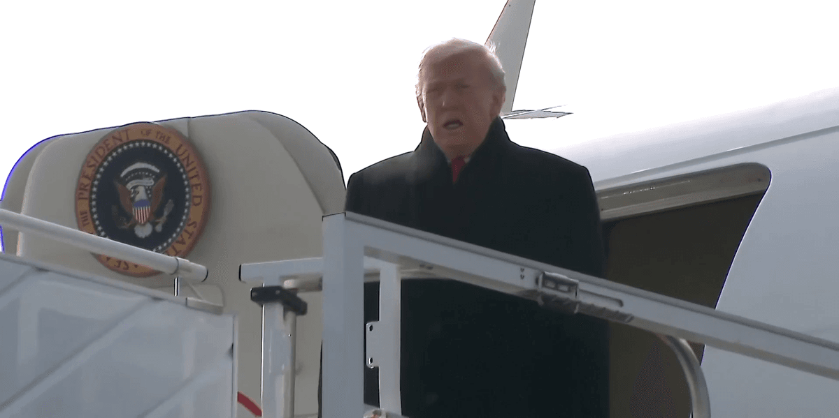 Donald Trump lands in Davos as he braces for clash with world leaders Donald Trump lands in Davos as he braces for clash with world leaders