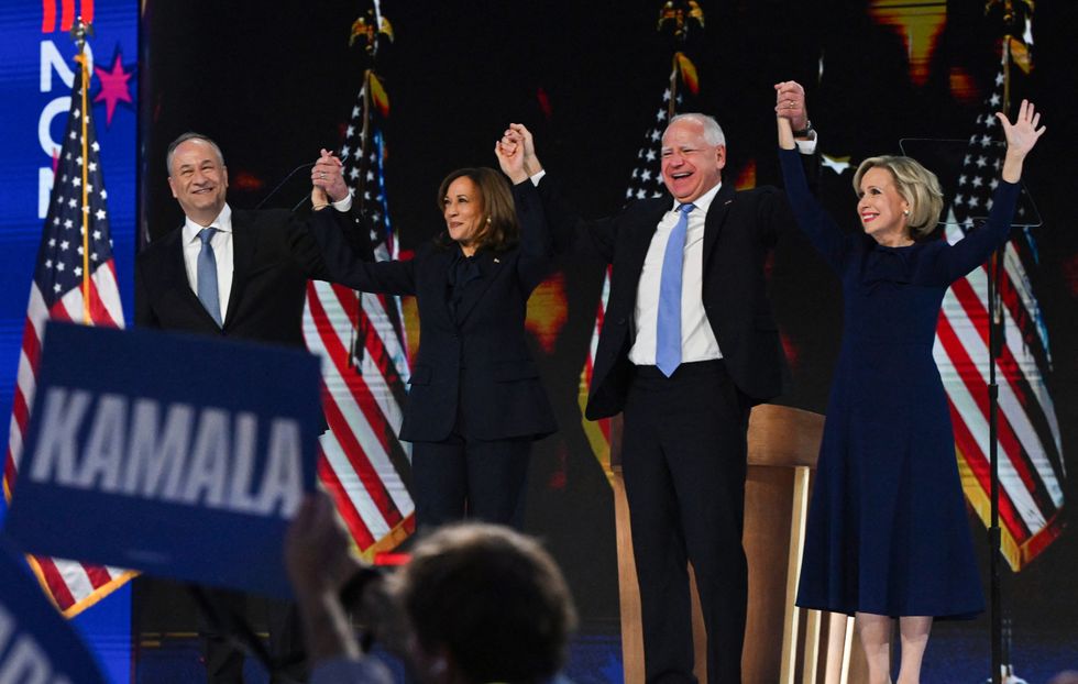Doug Emhoff, Kamala Harris, Tim Walz, Gwen Walz