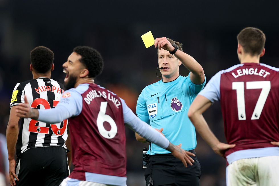 Douglas Luiz yellow card