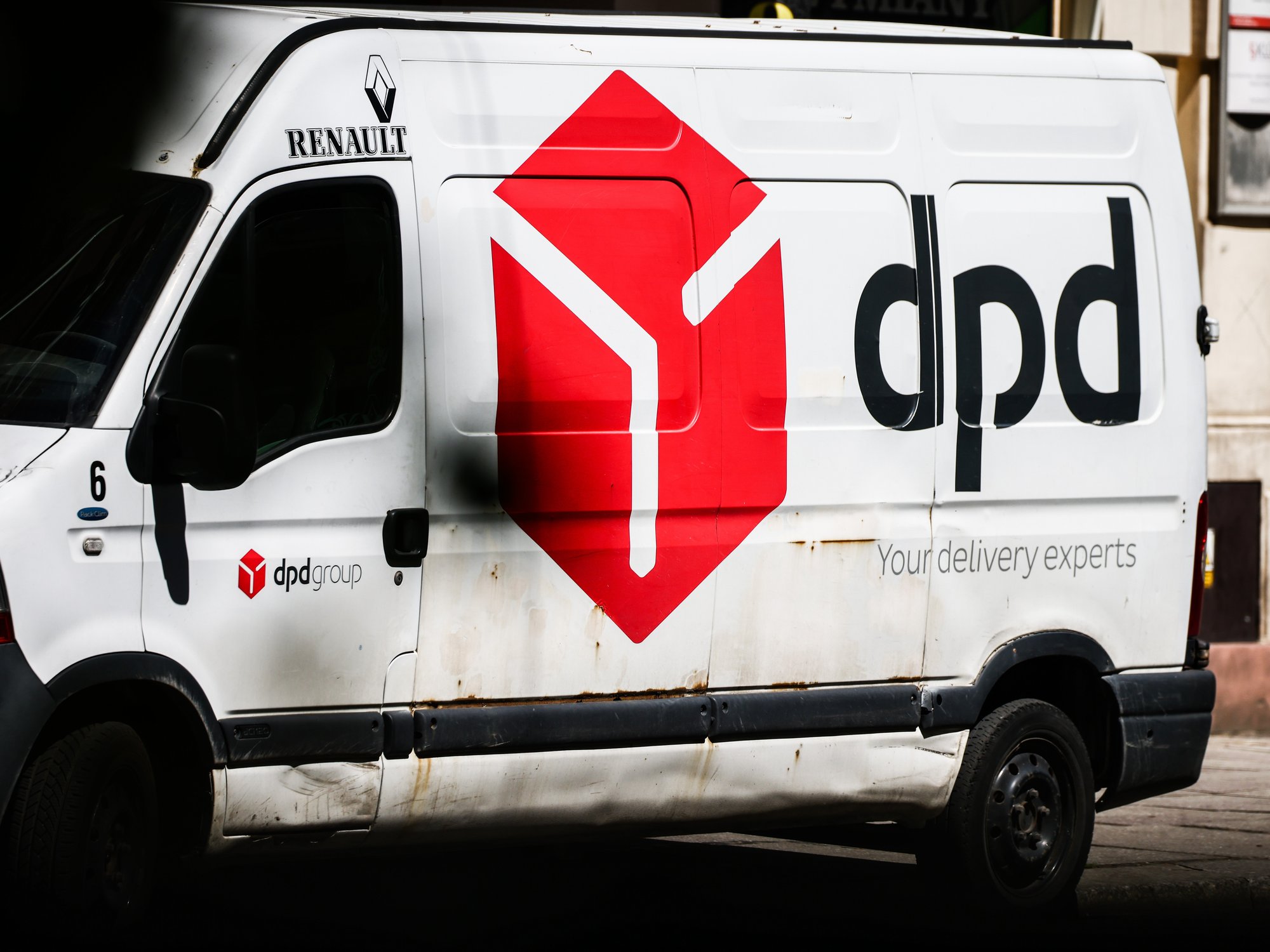 DPD van