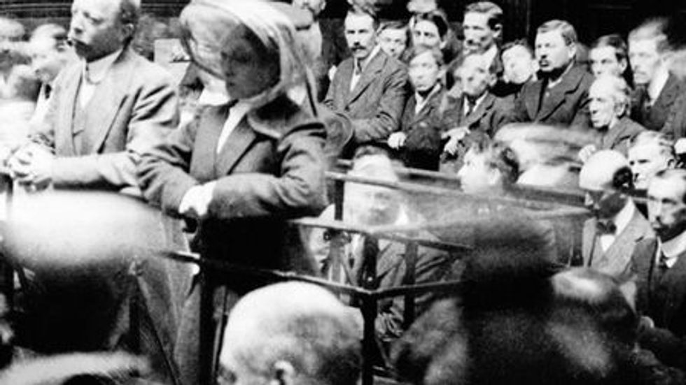 Dr Hawley Crippen and his accomplice Ethel Le Neve during their Old Bailey trial in 1910