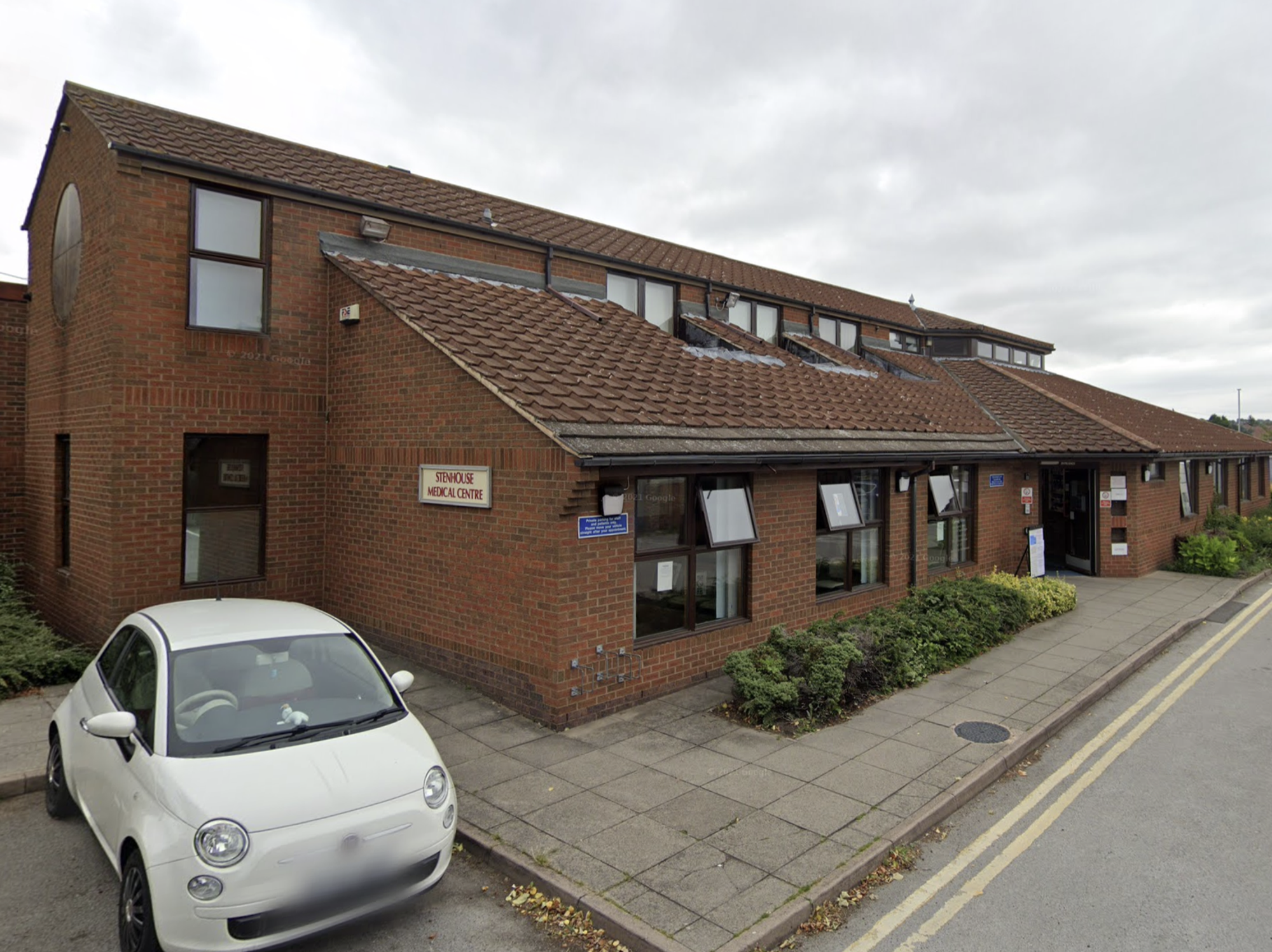 GP caught faking appointments to do school run banned from treating patients