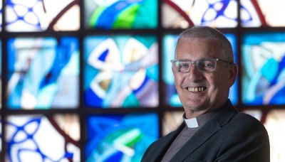 Dr Iain Greenshields