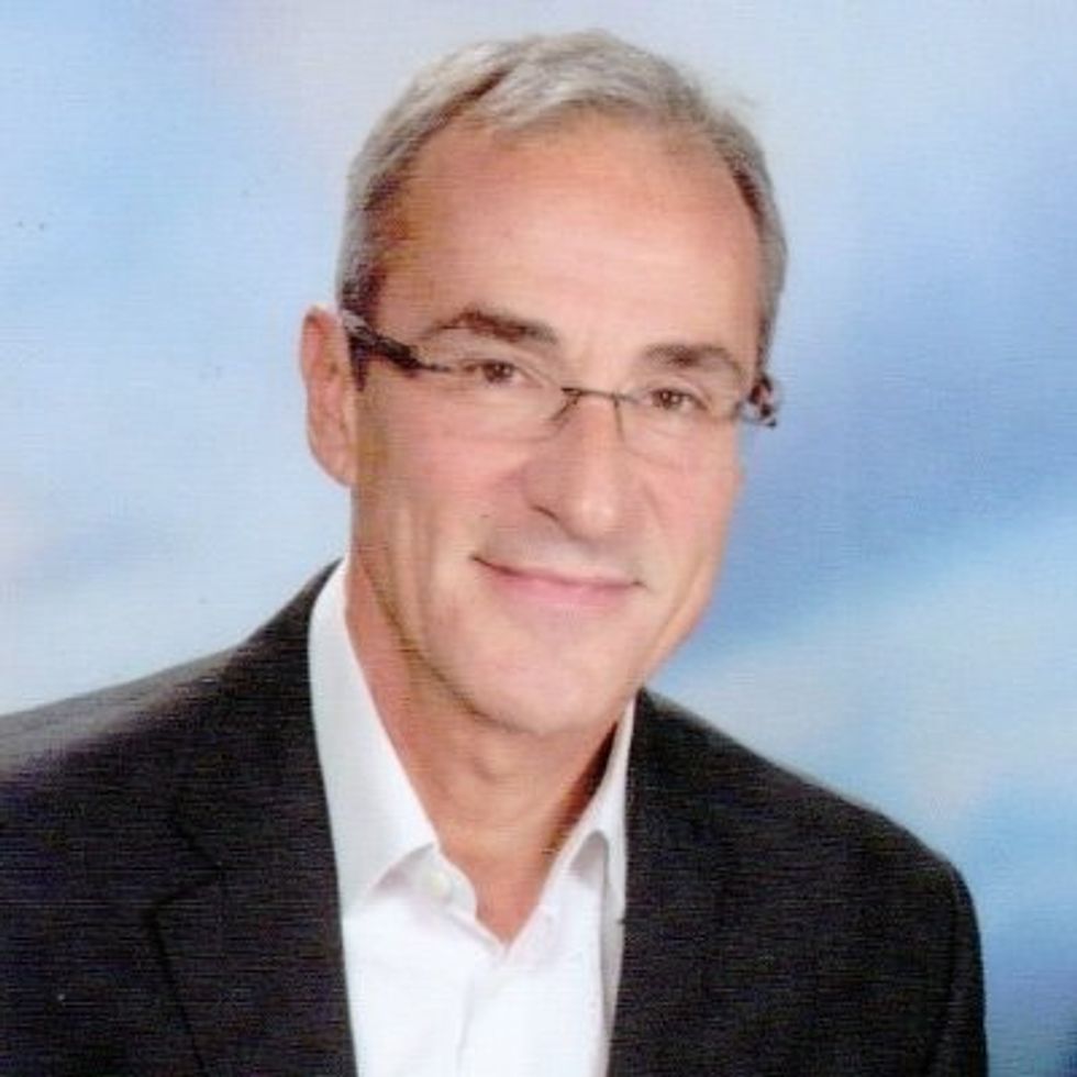 Dr Paul Dorfman